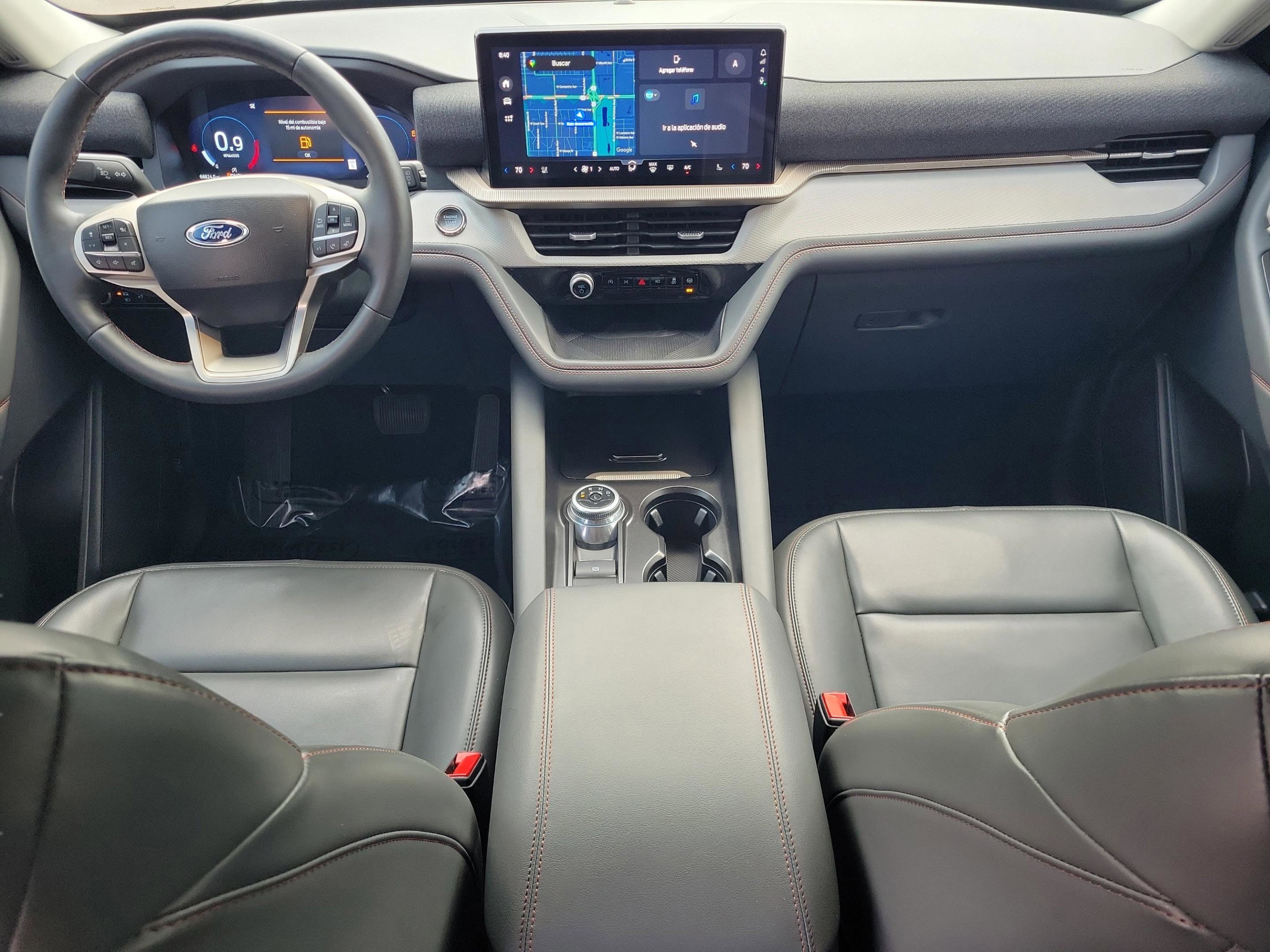 Used 2025 Ford Explorer Active w/ Active Comfort Package image 14