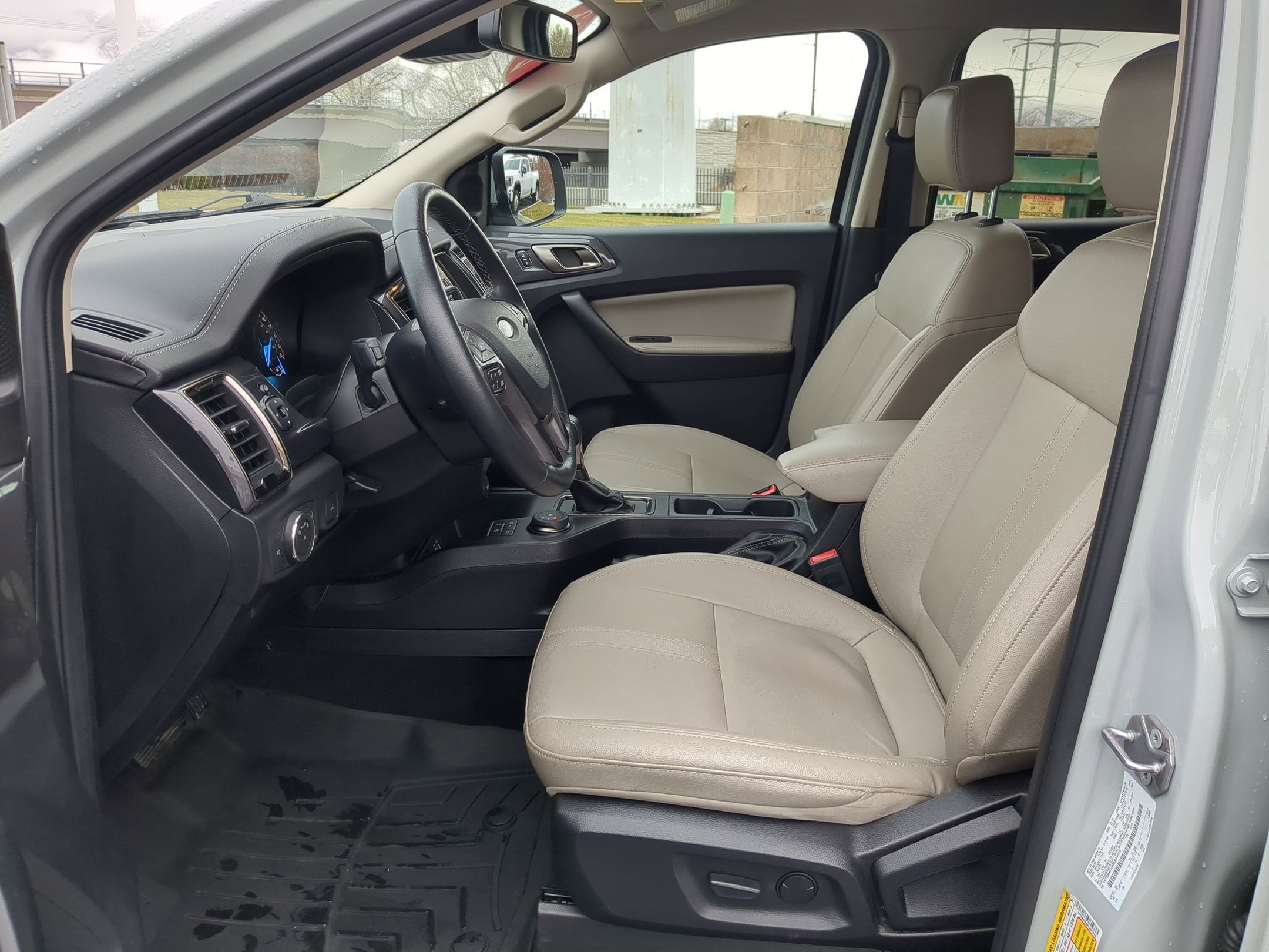 Used 2023 Ford Ranger Lariat w/ FX4 Off-Road Package image 17