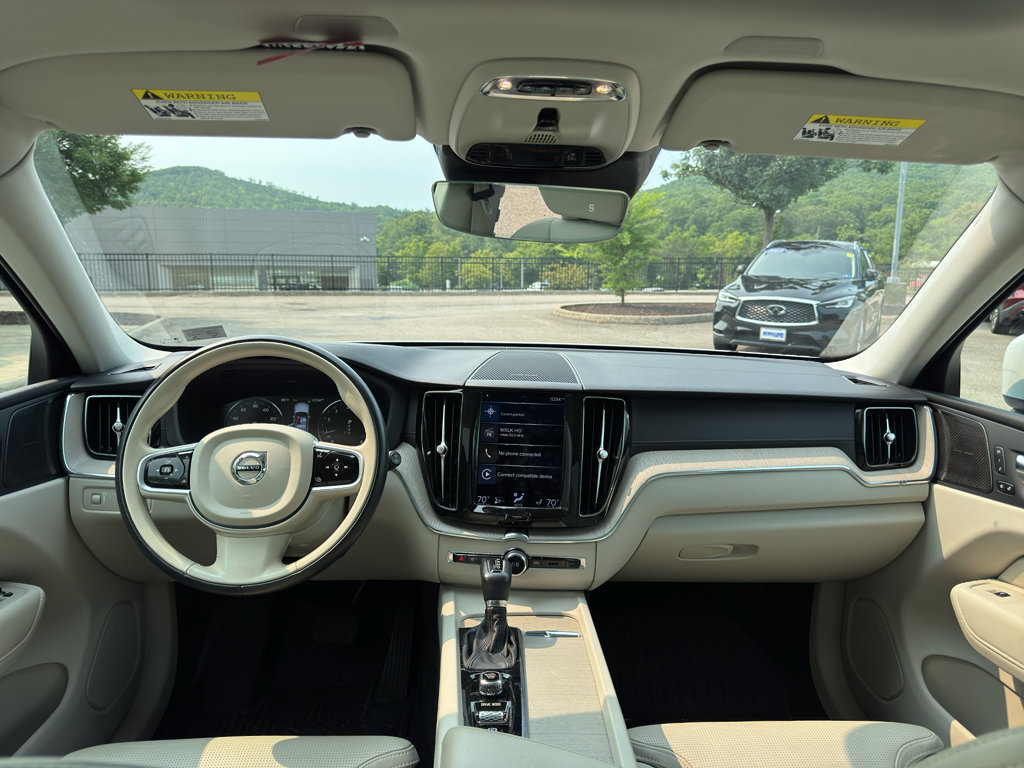 Used 2021 Volvo XC60 T5 Inscription w/ Advanced Package AWD/4WD image 12