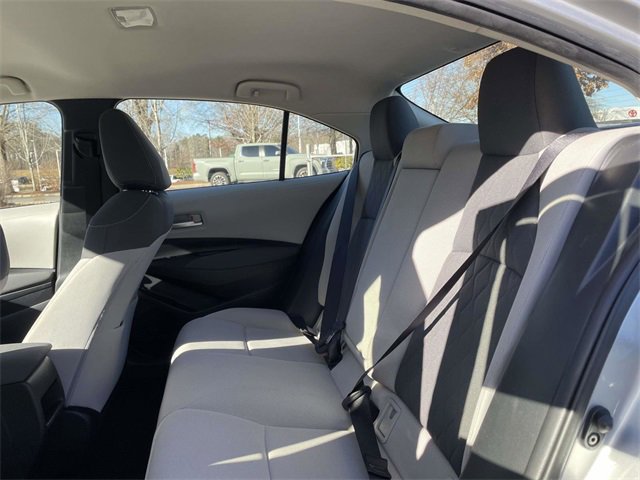 Used 2020 Toyota Corolla LE image 16