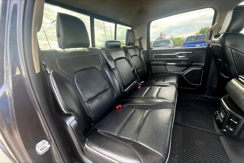 Used 2019 RAM 1500 Laramie AWD/4WD image 29