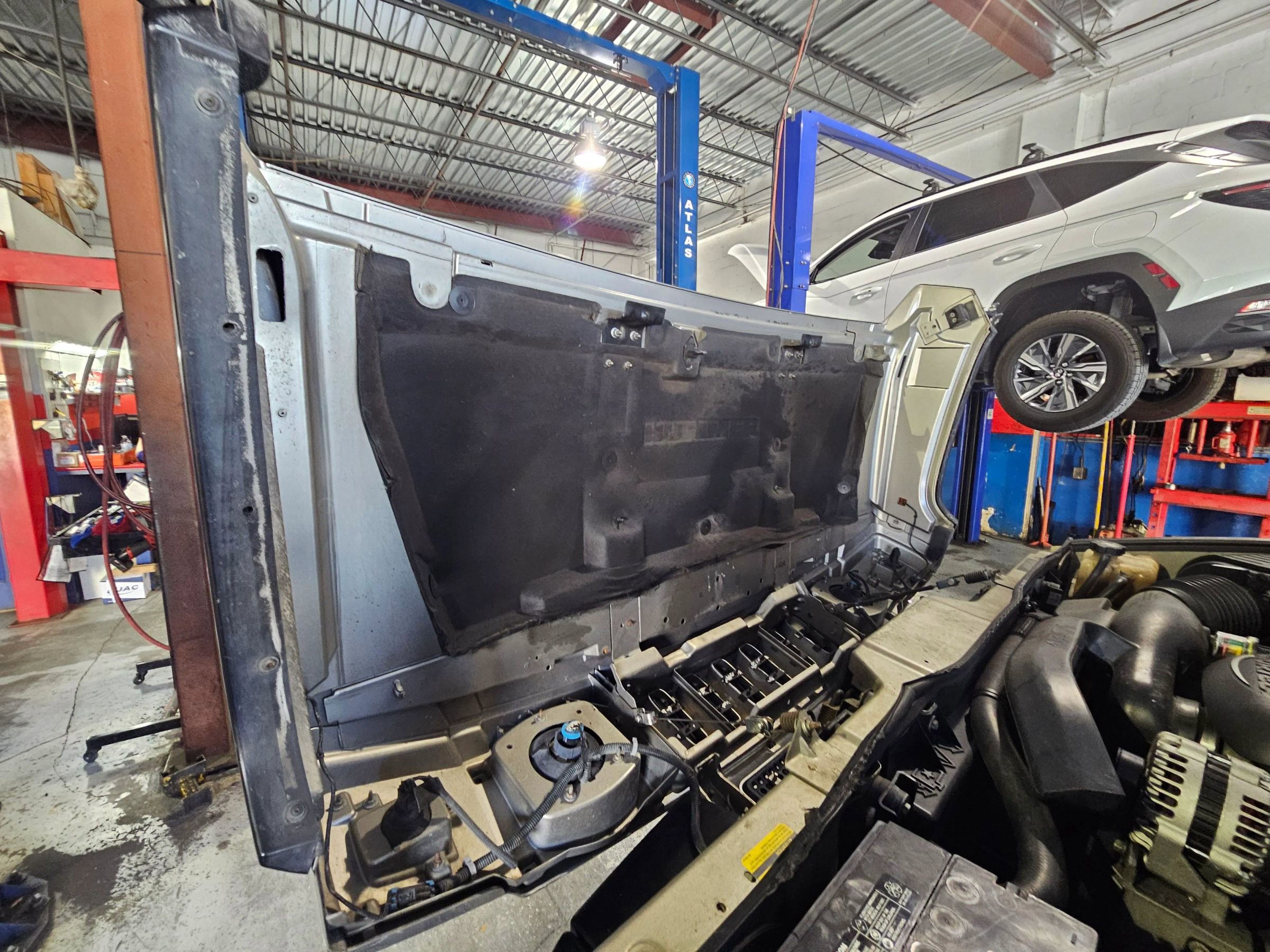 Used 2005 HUMMER H2 SUT w/ Preferred Equipment Group image 35