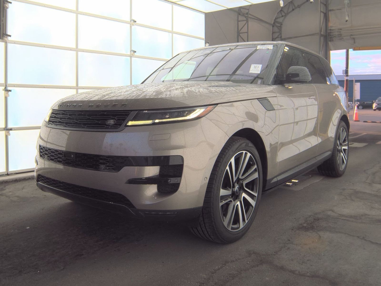 Used 2023 Land Rover Range Rover Sport SE