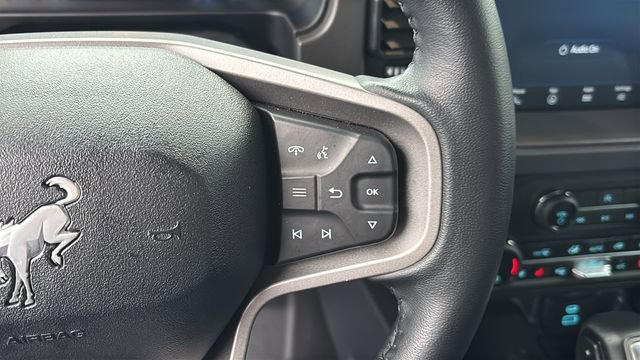 Used 2025 Ford Bronco Badlands image 19