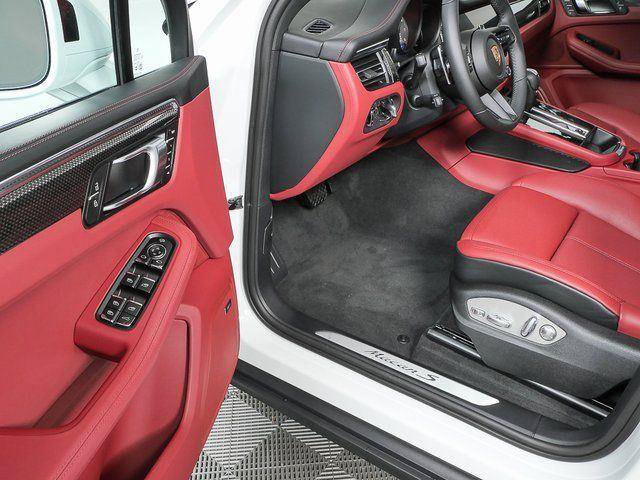 New 2026 Porsche Macan S AWD/4WD image 8