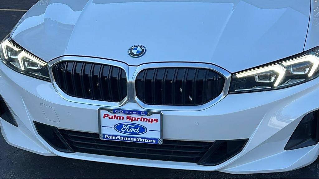 Used 2024 BMW 330e w/ Convenience Package RWD image 3