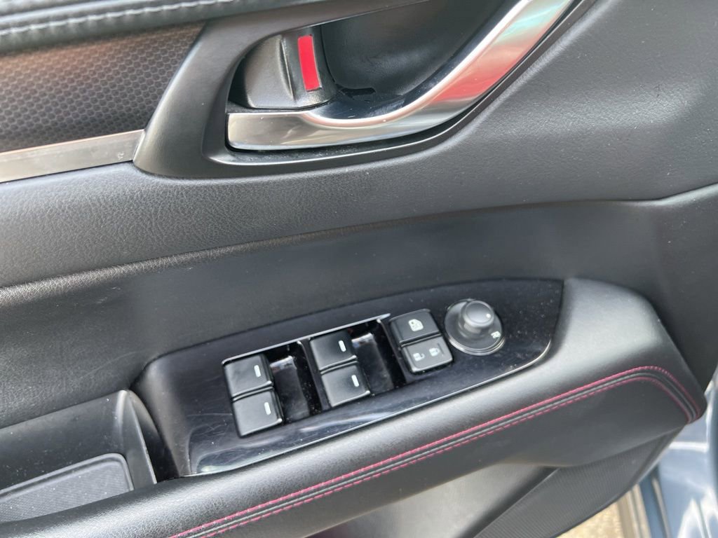 Used 2022 MAZDA CX-5 Carbon Edition image 11