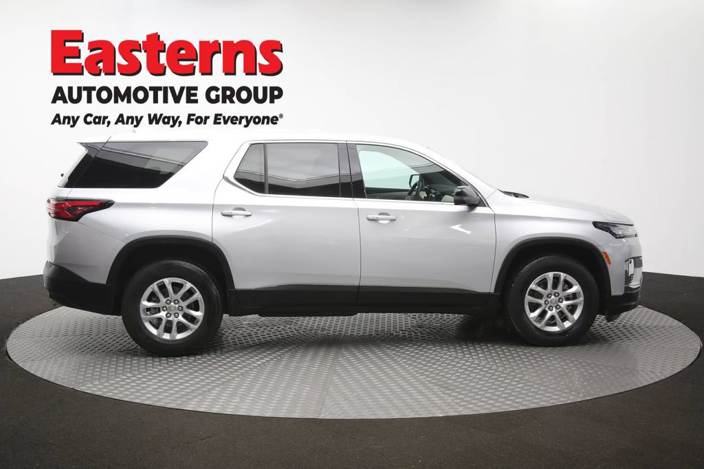 Used 2022 Chevrolet Traverse LS AWD/4WD image 43