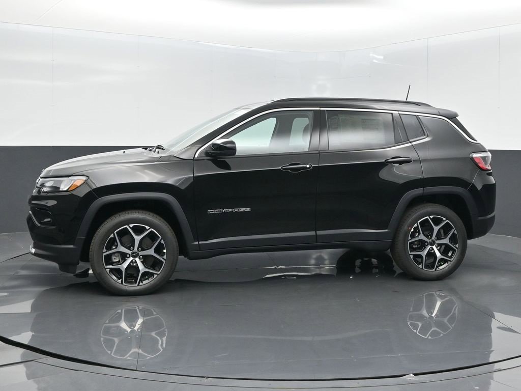 Used 2025 Jeep Compass Limited image 4