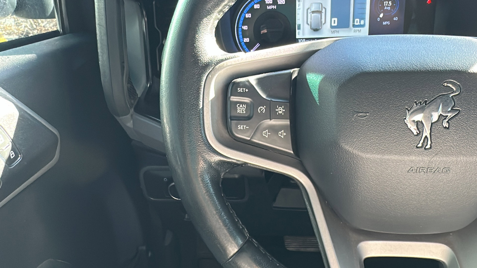 Used 2021 Ford Bronco Big Bend w/ Sasquatch Package image 16