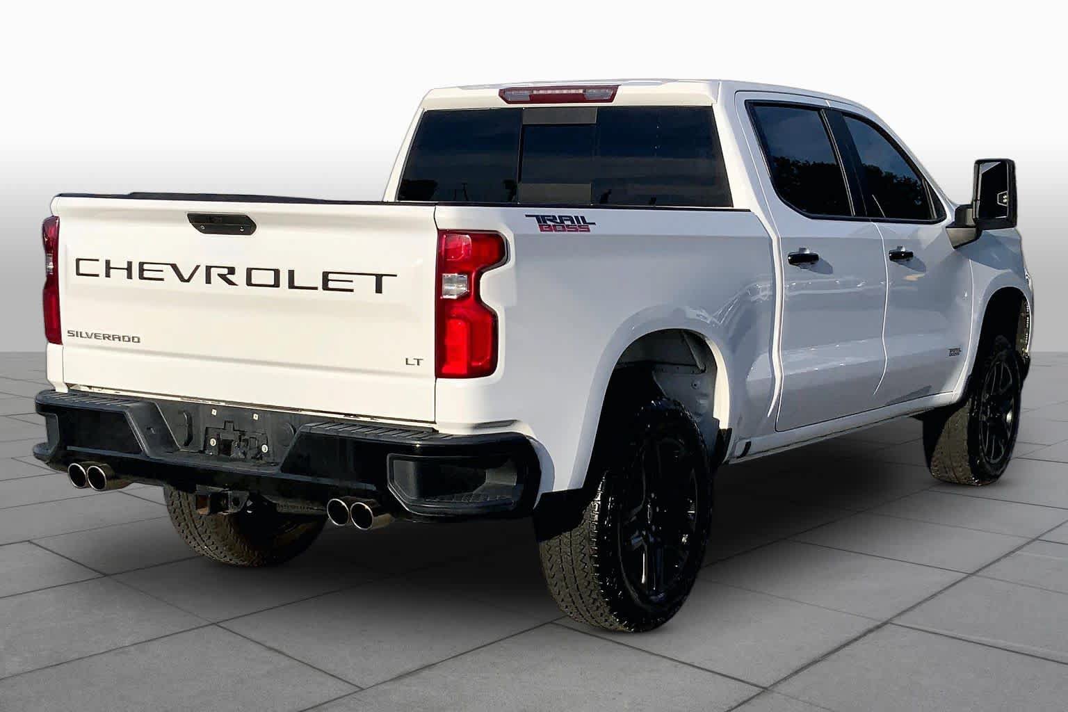 Used 2021 Chevrolet Silverado 1500 LT Trail Boss w/ Convenience Package II AWD/4WD image 13