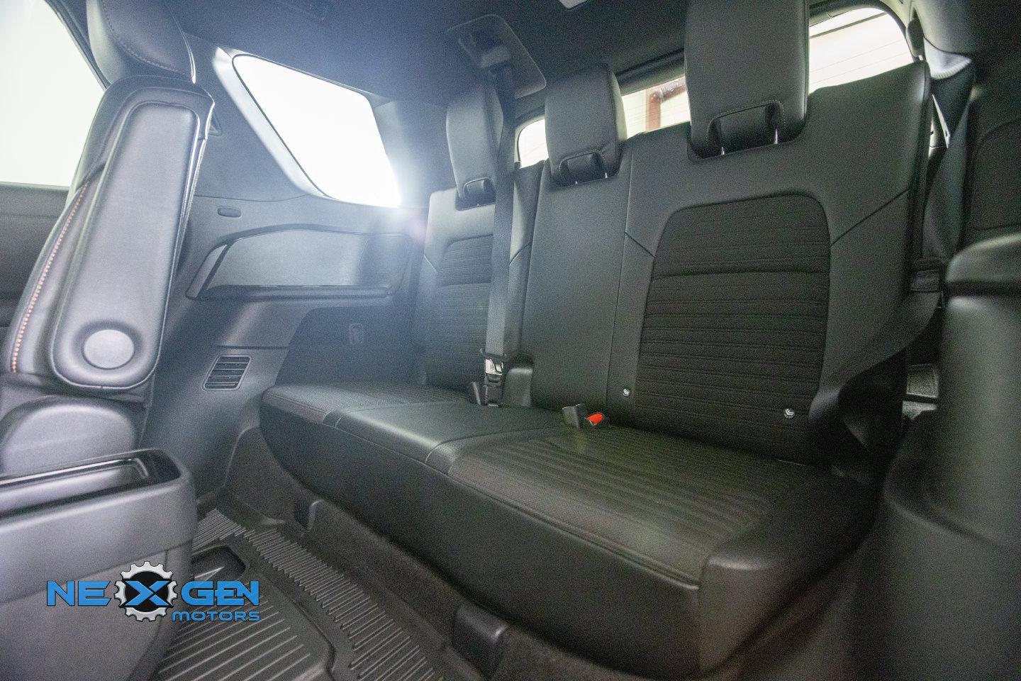 Used 2023 Nissan Pathfinder Rock Creek AWD/4WD image 32