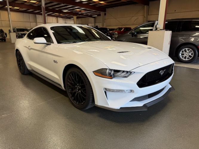 Used 2018 Ford Mustang GT w/ GT Performance Package RWD image 6
