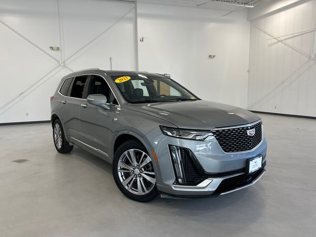 Certified 2024 Cadillac XT6 Premium Luxury image 3