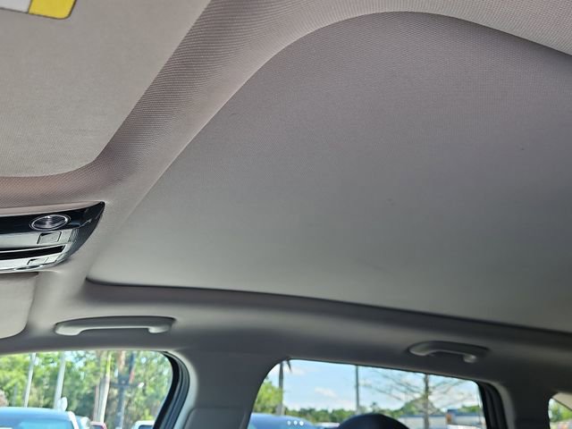Certified 2023 Kia Sorento S w/ Panoramic Sunroof Package FWD image 30