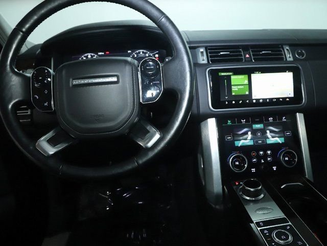 Used 2020 Land Rover Range Rover HSE image 29
