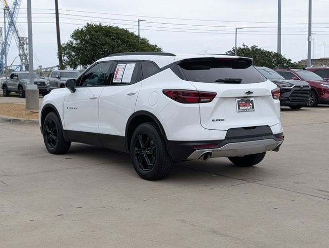 Used 2024 Chevrolet Blazer LT w/ Convenience Package FWD image 8