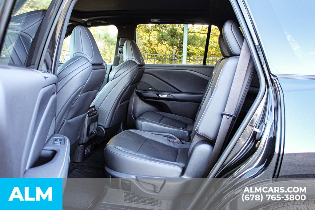 Used 2025 Lexus TX 500h AWD image 18