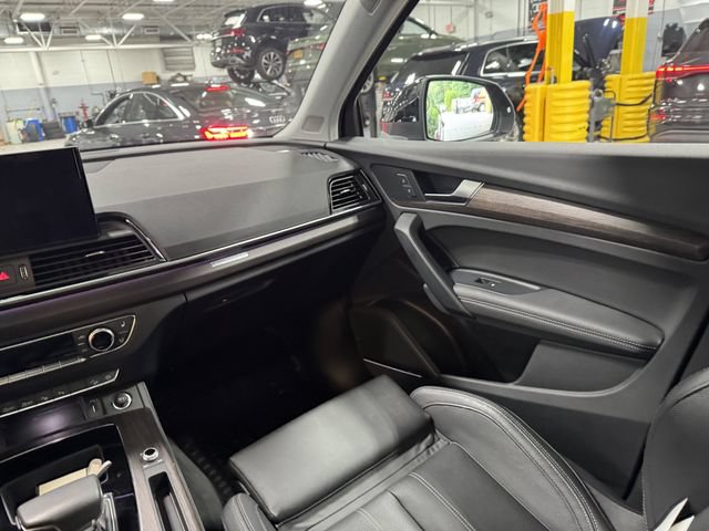 Certified 2023 Audi Q5 2.0T Prestige w/ Prestige Package AWD/4WD image 14