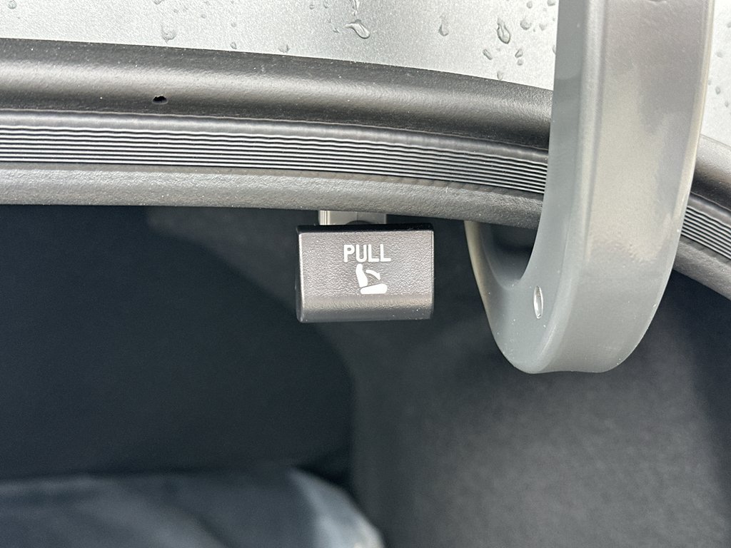New 2026 Hyundai Elantra SE FWD image 31