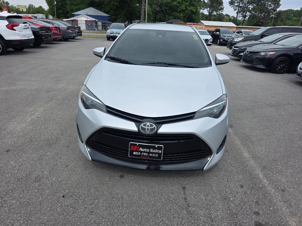 Used 2019 Toyota Corolla LE image 1