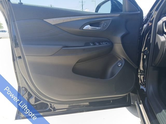 Used 2024 Buick Envista Sport Touring w/ Convenience I Package FWD image 16