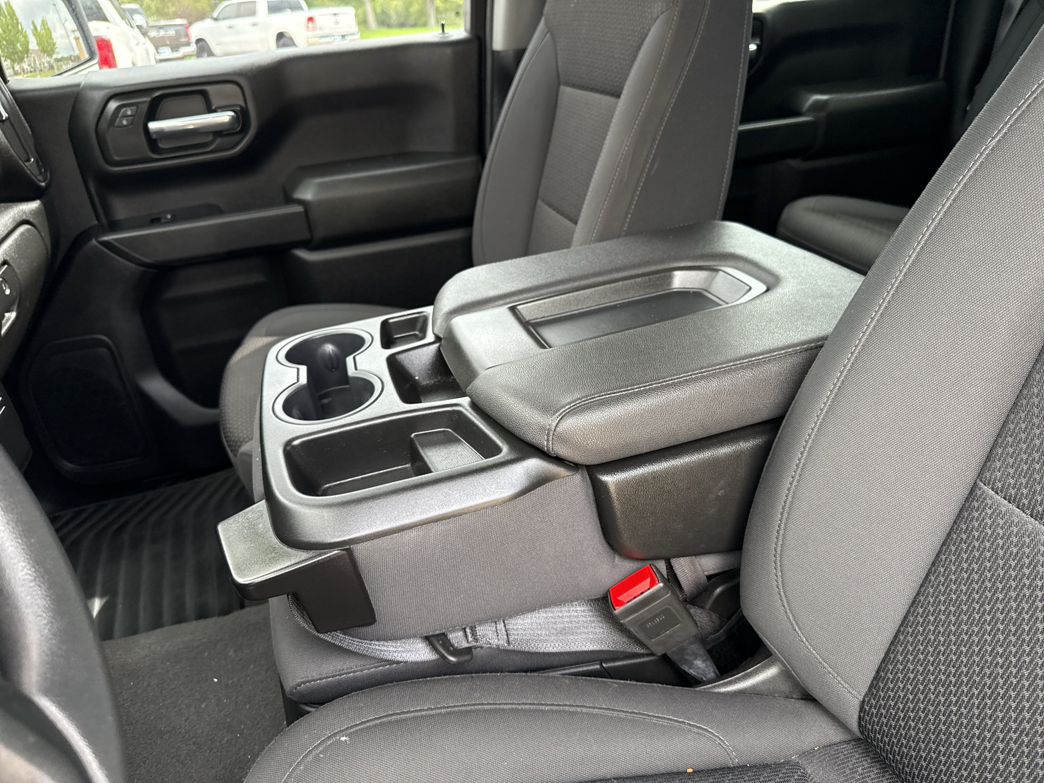Used 2024 GMC Sierra 1500 Pro w/ Graphite Edition AWD/4WD image 11