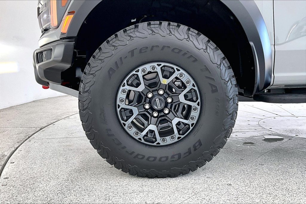 Used 2026 Ford F150 Raptor w/ Equipment Group 803A Raptor R AWD/4WD image 10