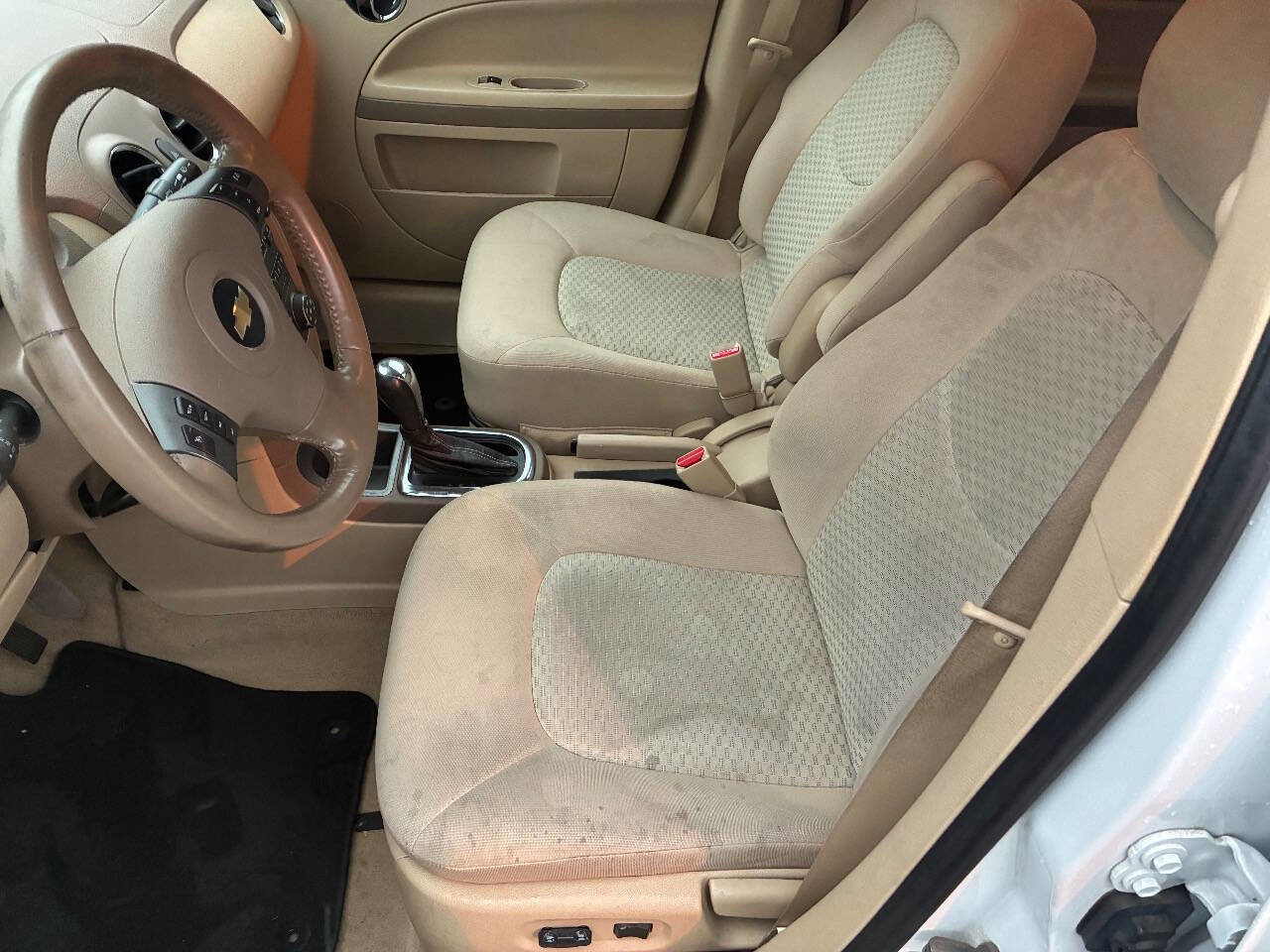 Used 2009 Chevrolet HHR LT w/ LT Preferred Equipment Group image 9