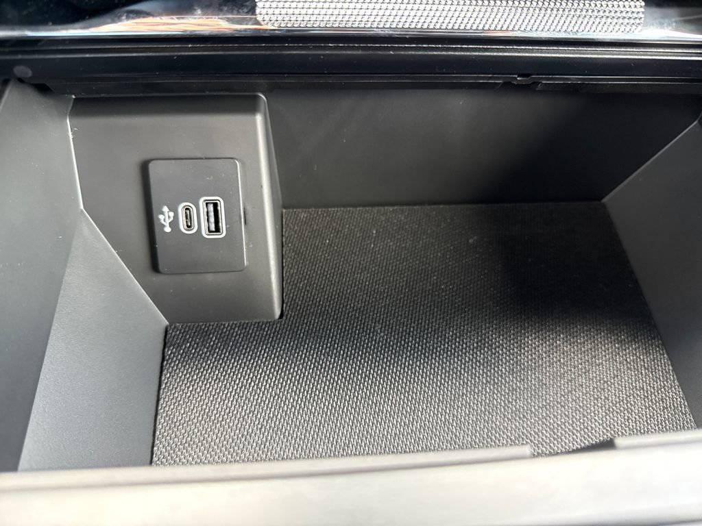 New 2026 Ford F150 Lariat image 34