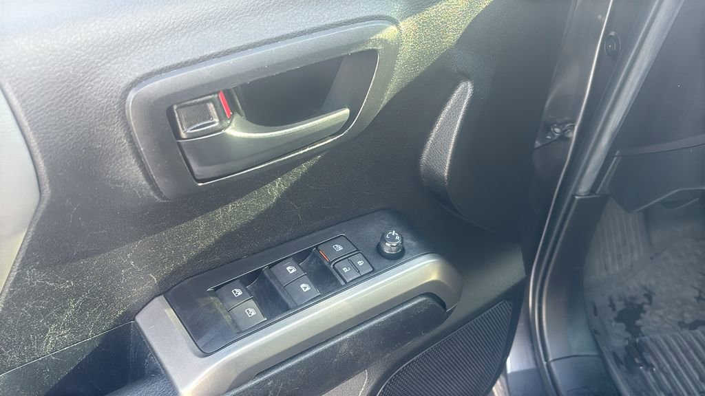 Used 2023 Toyota Tacoma SR5 image 14