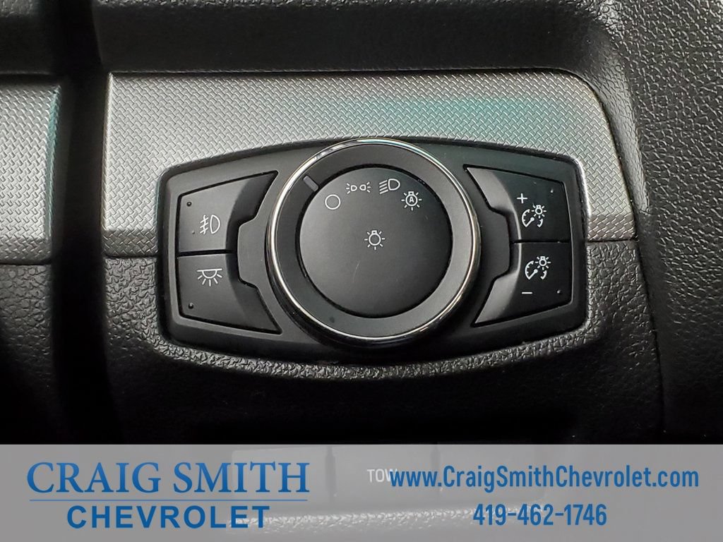 Used 2015 Ford Explorer XLT w/ Equipment Group 202B AWD/4WD image 21