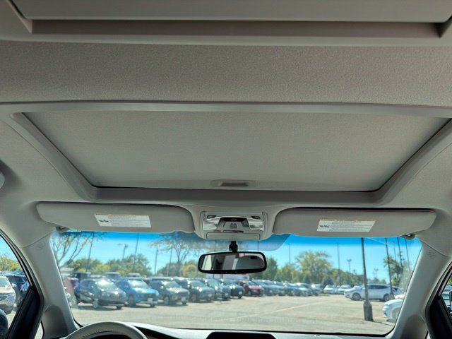 Used 2012 Toyota Sienna XLE w/ Entertainment Pkg FWD image 30