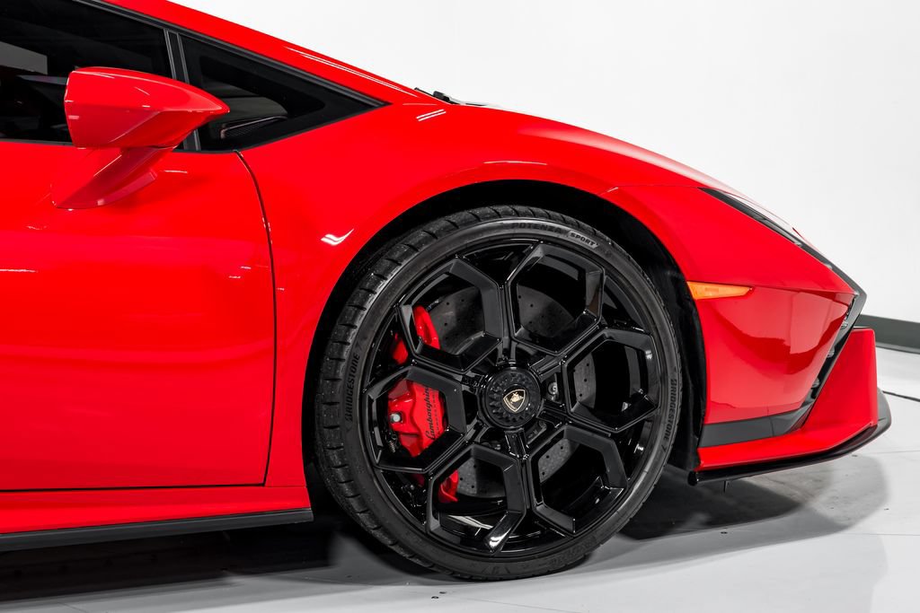 Used 2023 Lamborghini Huracan Tecnica RWD image 46