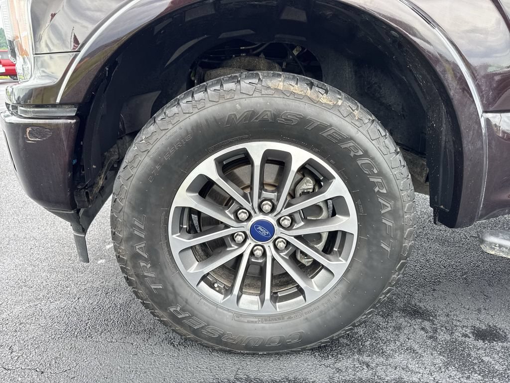 Used 2020 Ford F150 XLT w/ Equipment Group 302A Luxury AWD/4WD image 10