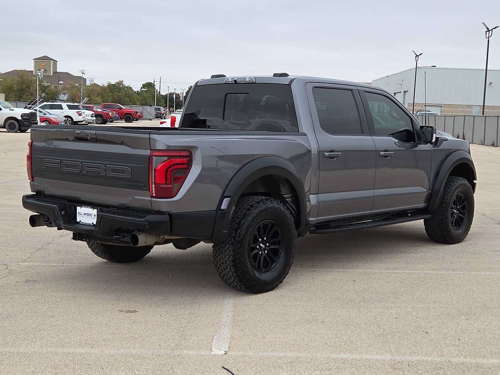 Used 2025 Ford F150 Raptor AWD/4WD image 8