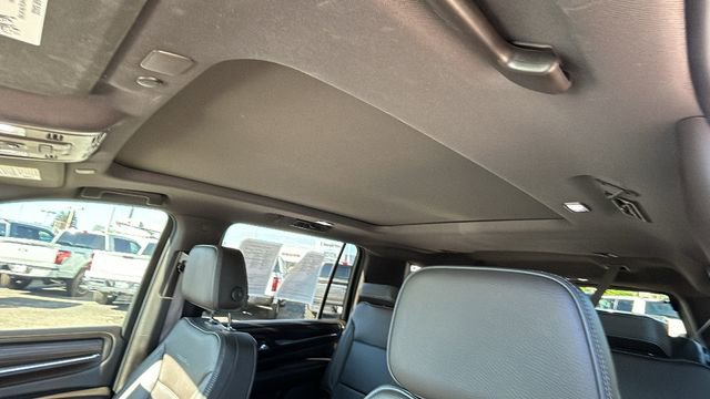 Used 2022 GMC Yukon XL Denali w/ Denali Premium Package image 26