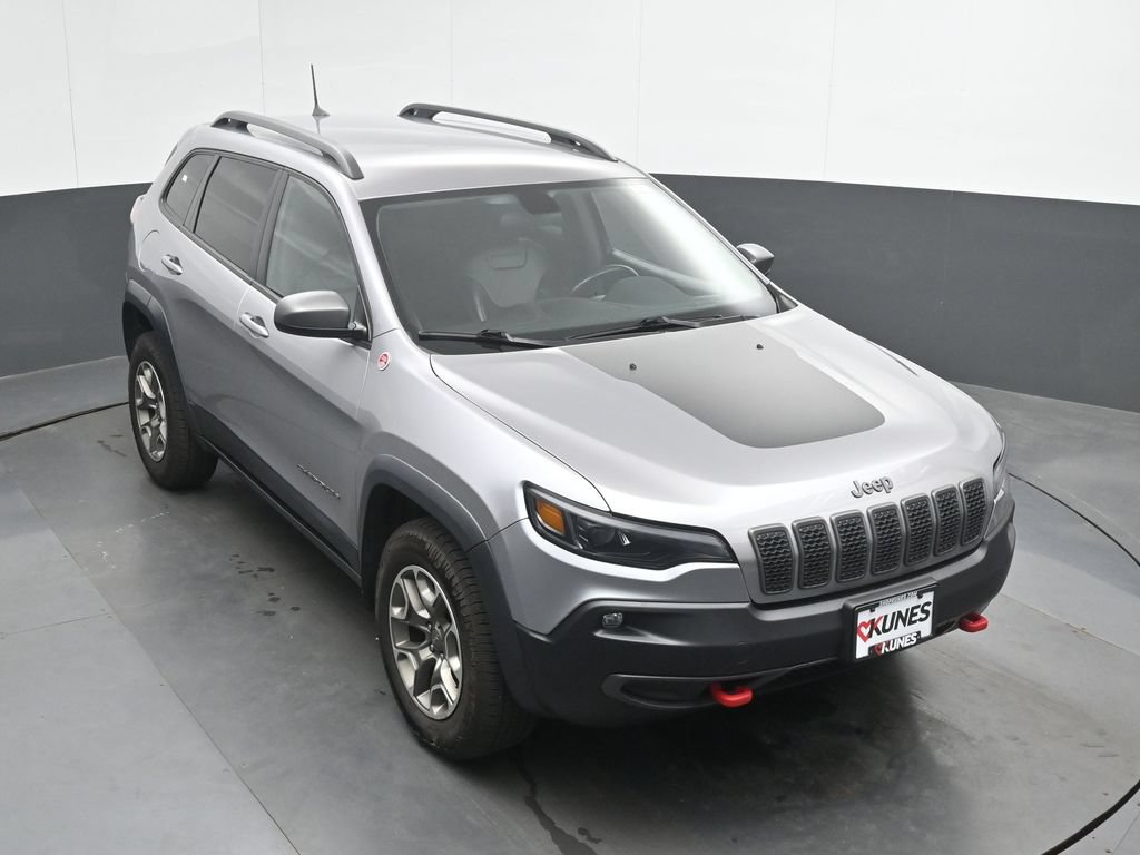 Used 2020 Jeep Cherokee Trailhawk AWD/4WD image 35