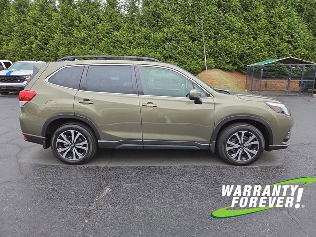 Used 2023 Subaru Forester Limited AWD/4WD image 8
