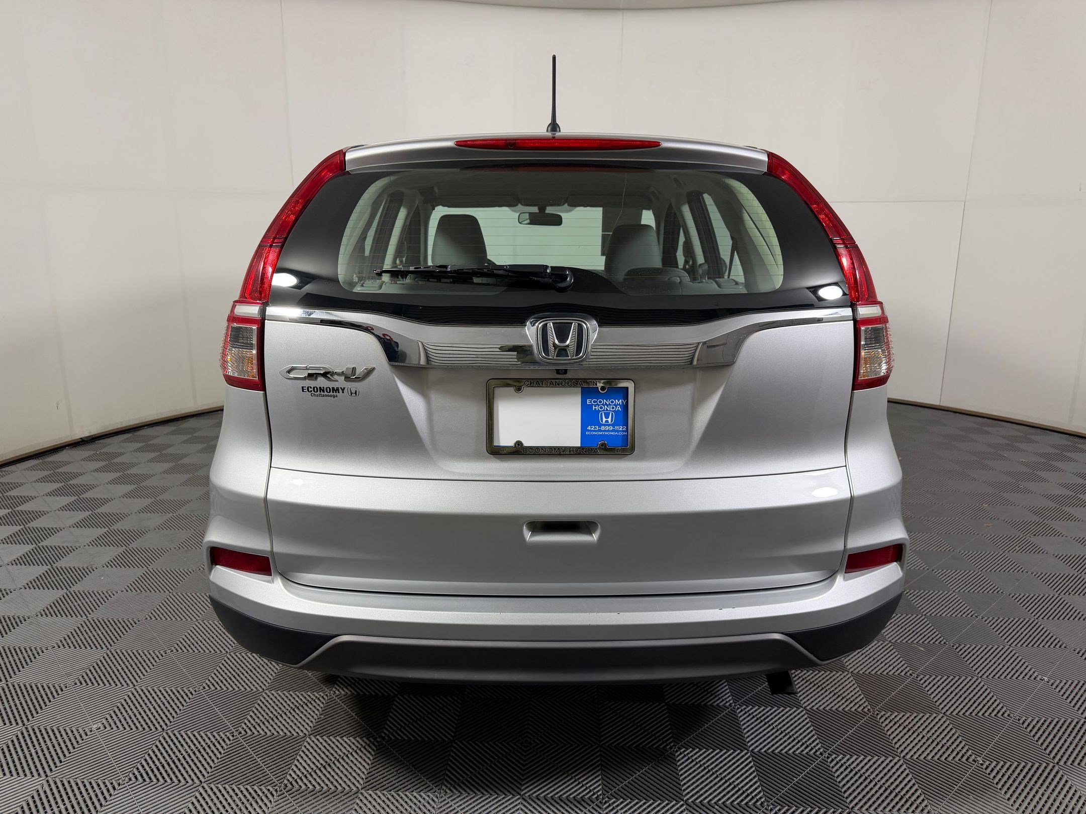 Used 2016 Honda CR-V LX image 8