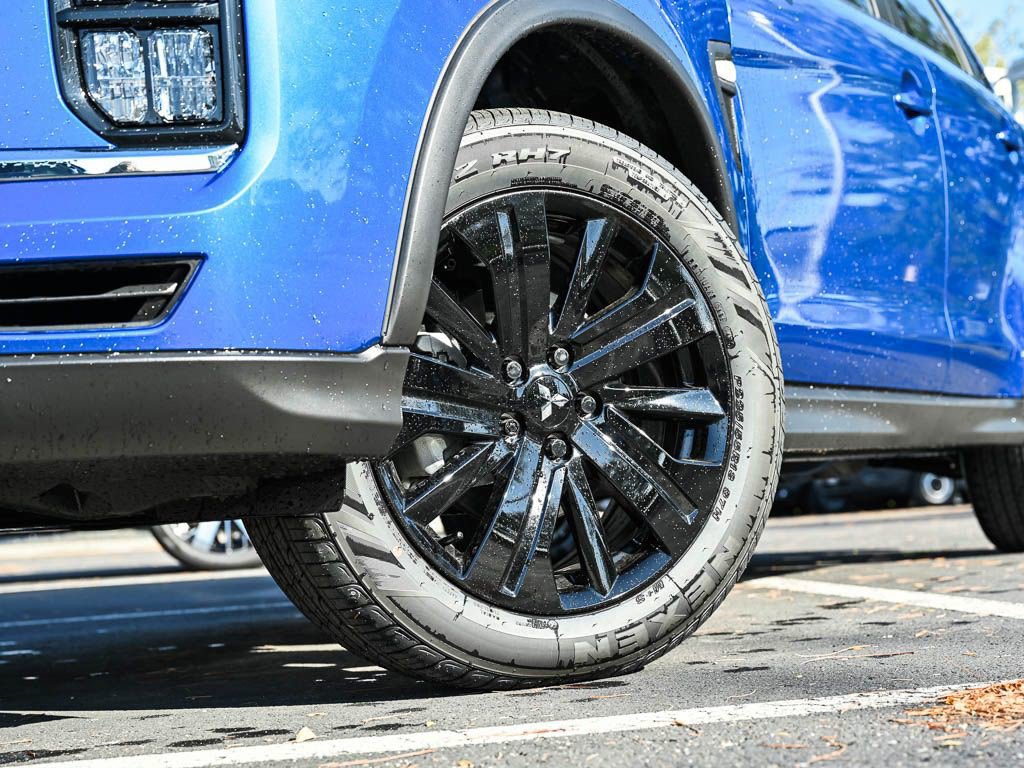 New 2025 Mitsubishi Outlander Sport LE image 6