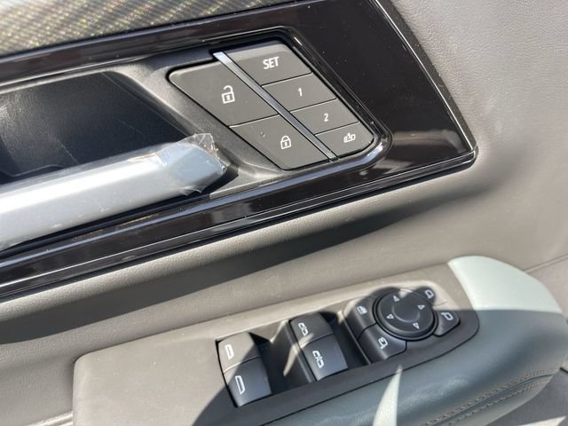 New 2026 GMC Yukon AT4 w/ AT4 Premium Plus Package AWD/4WD image 13