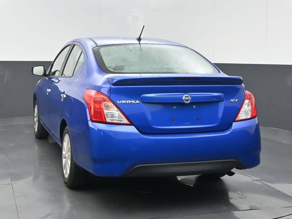 Used 2017 Nissan Versa SV FWD image 6