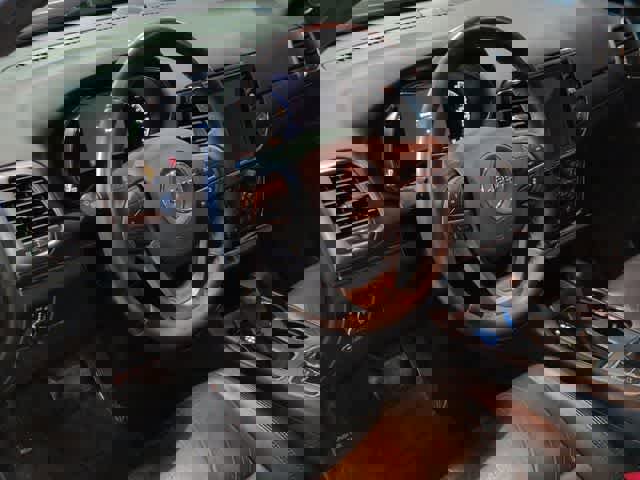 Used 2019 Jeep Grand Cherokee Limited X image 10