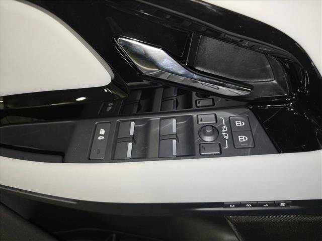 New 2026 Land Rover Range Rover Evoque S AWD/4WD image 28