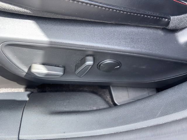 Certified 2024 Ford Escape ST-Line w/ Tech Pack #1 AWD/4WD image 25