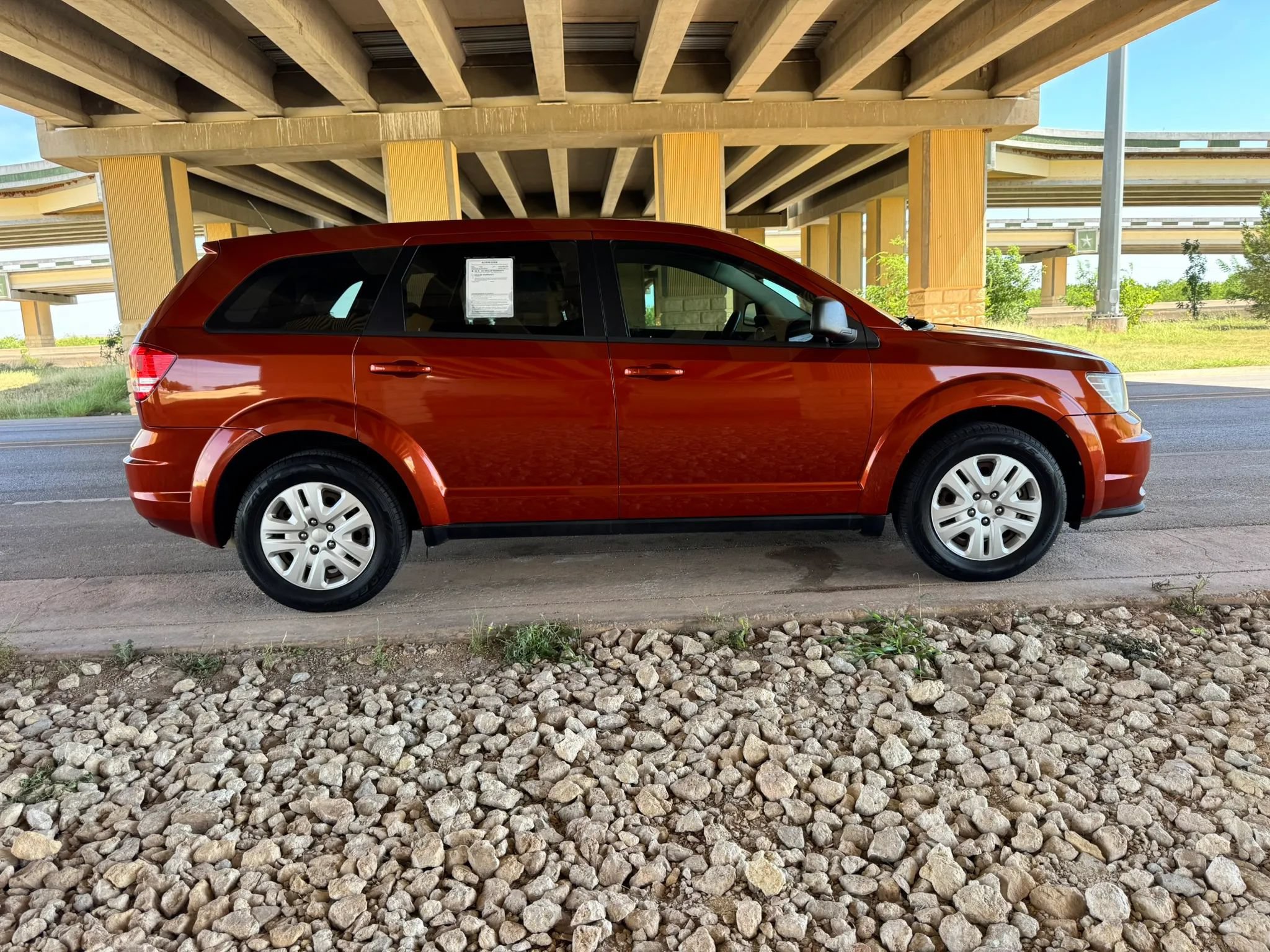 Used 2014 Dodge Journey American Value Package w/ Flexible Seating Group FWD image 2
