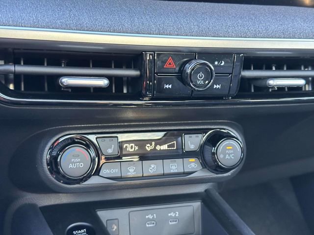New 2026 Nissan Kicks SV w/ SV Premium Package FWD image 22