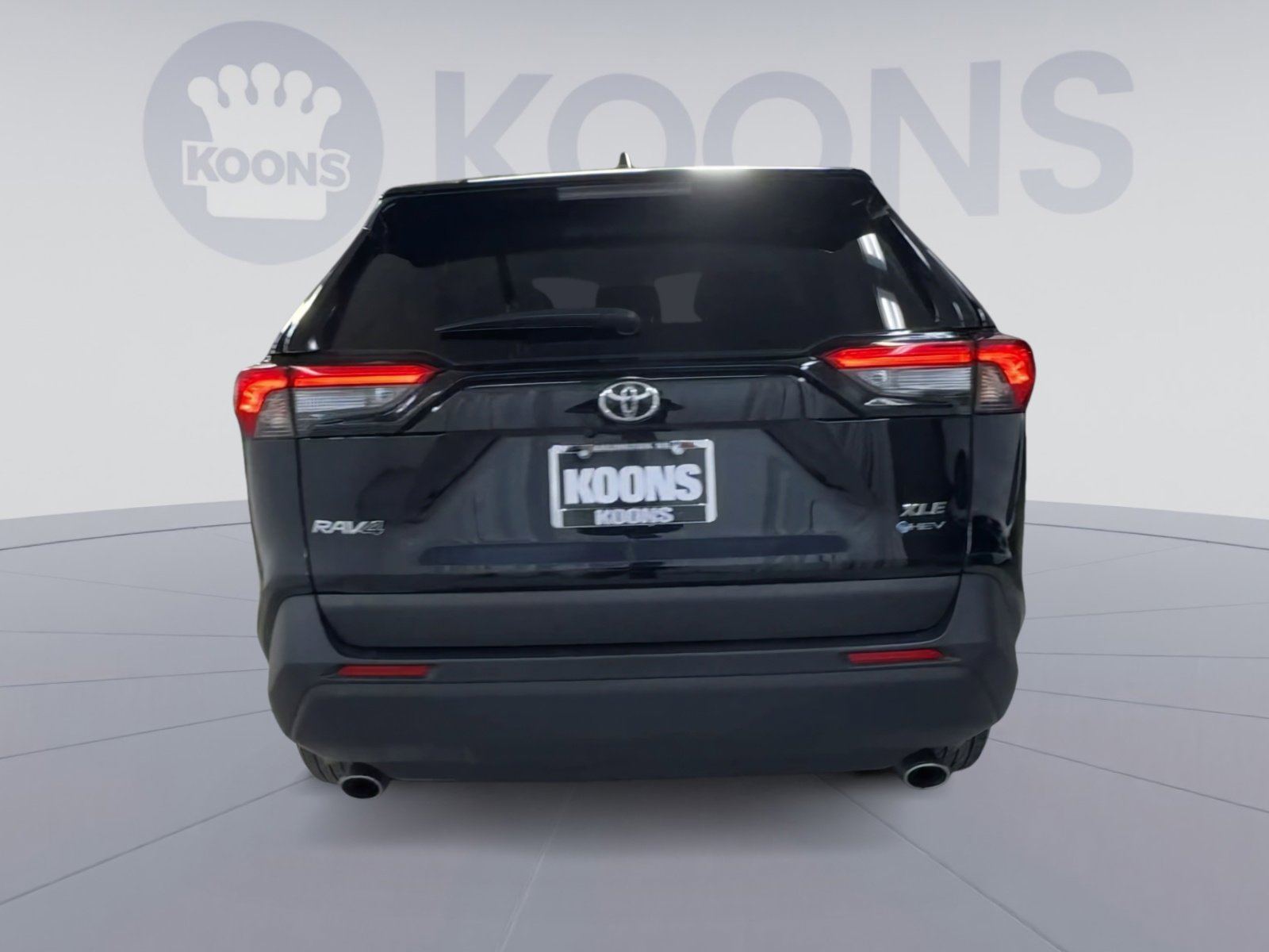 Used 2025 Toyota RAV4 XLE AWD/4WD image 10
