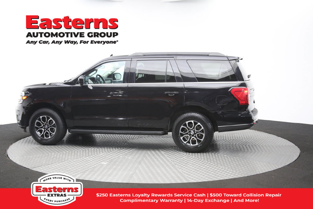 Used 2024 Ford Expedition XLT RWD image 61